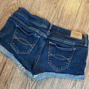 Y2K Abercrombie & Fitch Vintage Micro Mini Short Dark Denim Size 27/4 EUC